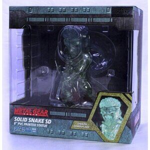 First 4 Figures: Metal Gear Solid‎ Snake Stealth Camouflage Statue